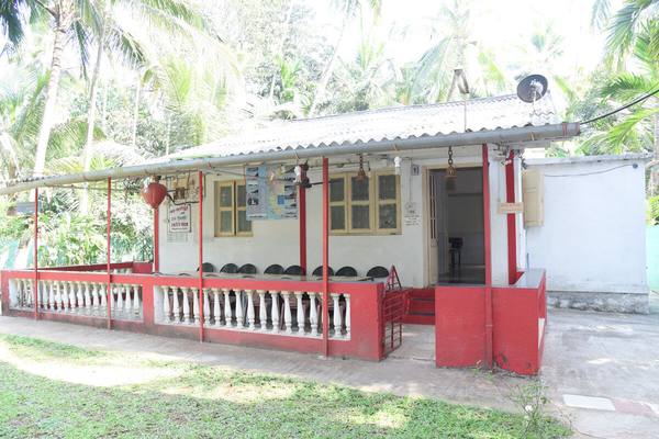 Verandah & dining at Shree Sateri Cottage