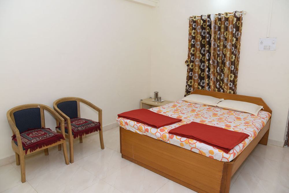 A/C double room with chairs