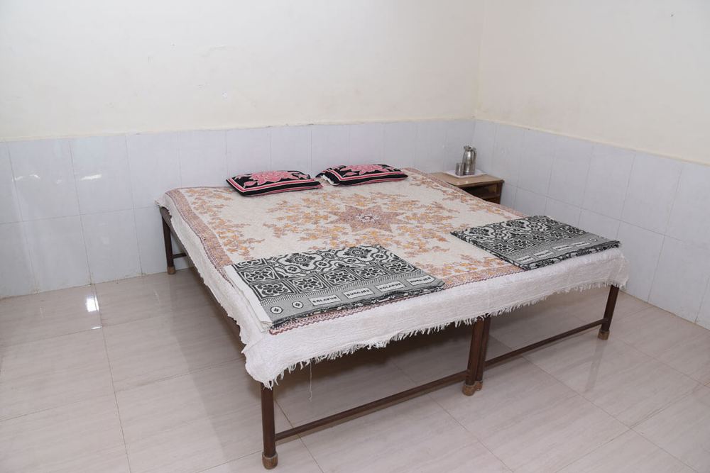 Non A/C room with double bed
